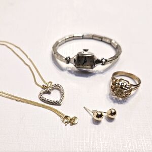 14KT Gold Jewelry Lot, vintage Ladies Bulova Watch, Ring, Earrings, Necklace.